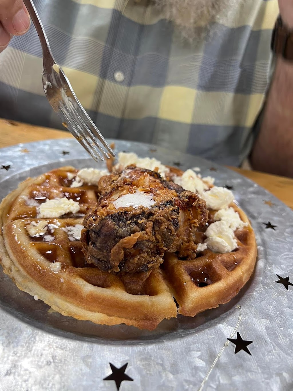 Travelers Roadhouse | restaurant | 492 Pinnacle Ave, Pineville, WV 24874, United States | 3042020266 OR +1 304-202-0266