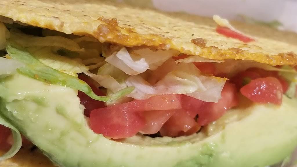 Del Taco | restaurant | 23781 El Toro Rd, Lake Forest, CA 92630, USA | 9495812254 OR +1 949-581-2254