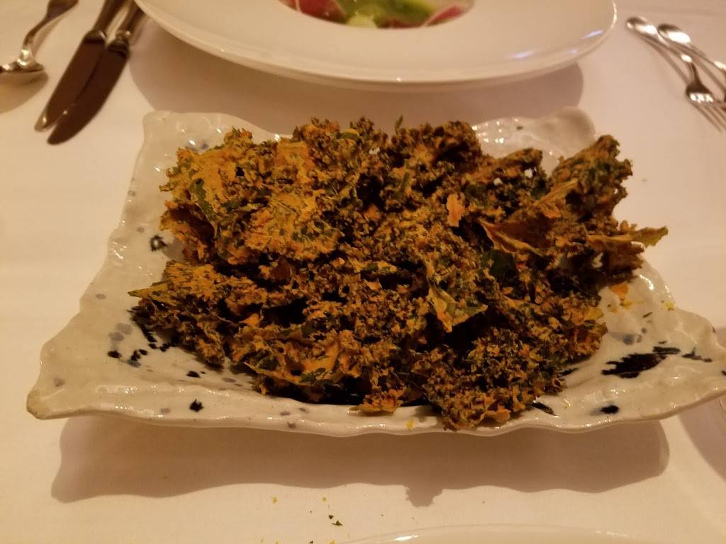 Elizabeths Gone Raw | restaurant | 1341 L St NW, Washington, DC 20005, USA | 2023478349 OR +1 202-347-8349