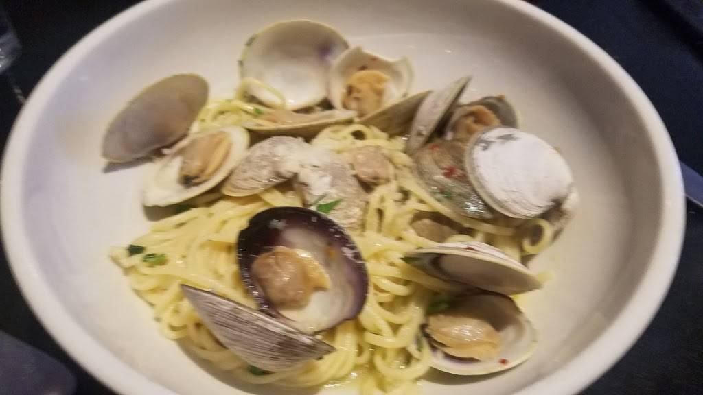 Oysters Bar & Grille | restaurant | 254 Church St, Pembroke, MA 02359, USA | 7819241065 OR +1 781-924-1065