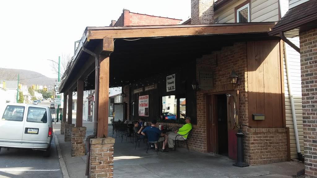 Catawissa Cracker Barrel Bar & Grill | restaurant | 340 Main St, Catawissa, PA 17820, USA | 5703562076 OR +1 570-356-2076