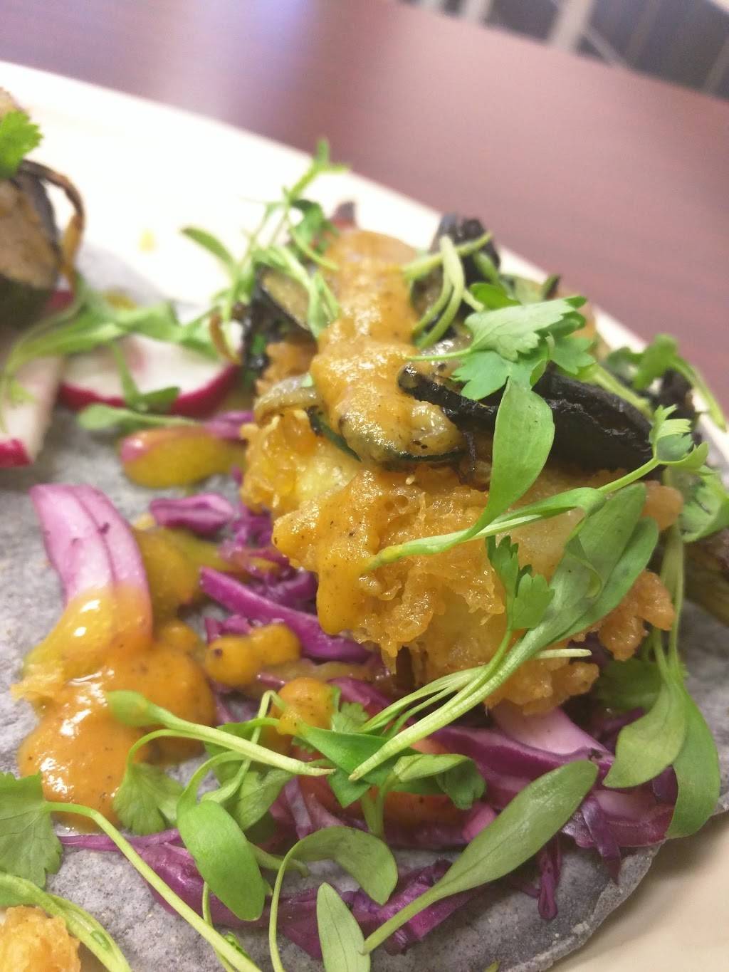 La Taquiza y Mas | restaurant | 2841 Pfingsten Rd, Glenview, IL 60026, USA | 8475598226 OR +1 847-559-8226