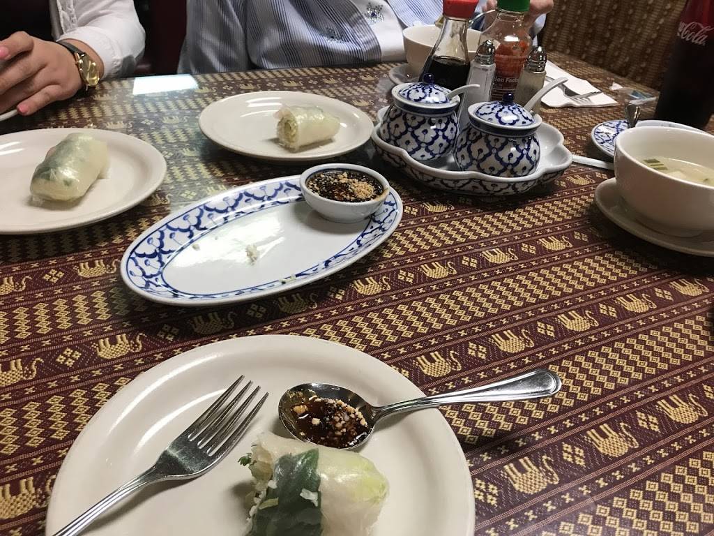 Cha Da Thai | restaurant | 173 Howard St, Boone, NC 28607, USA | 8282680434 OR +1 828-268-0434