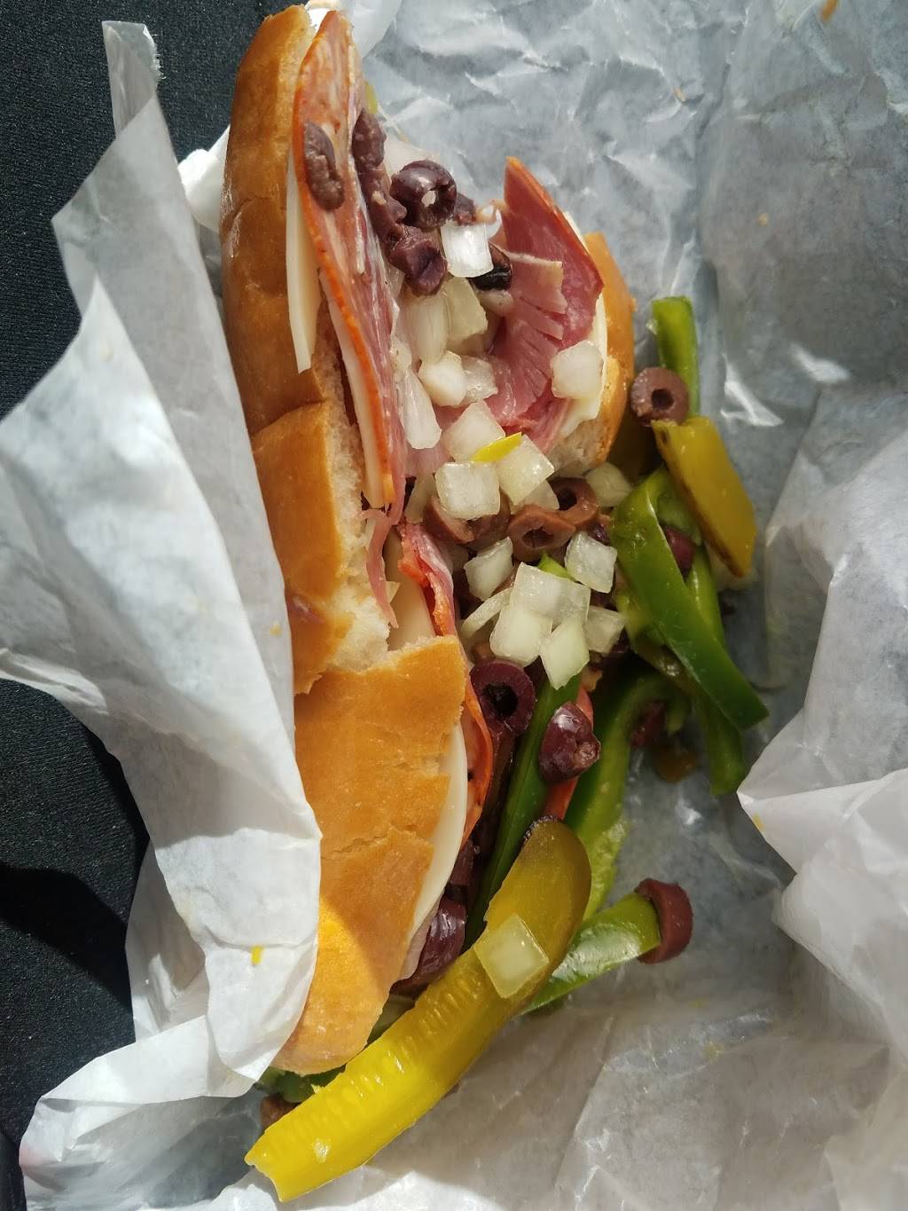 Amatos Xpress | restaurant | 811 Williston Rd, South Burlington, VT 05403, USA | 8026529065 OR +1 802-652-9065