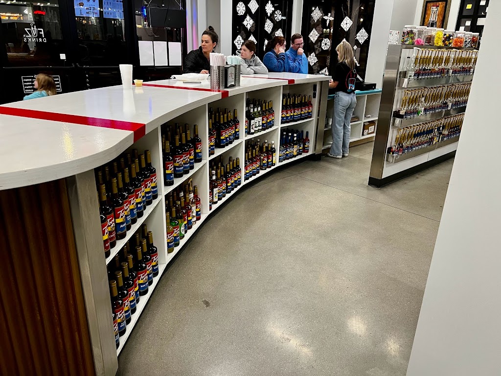 Fiiz Drinks | restaurant | 15 Spectrum Loop Suite 100, Colorado Springs, CO 80921, USA | 7194138794 OR +1 719-413-8794