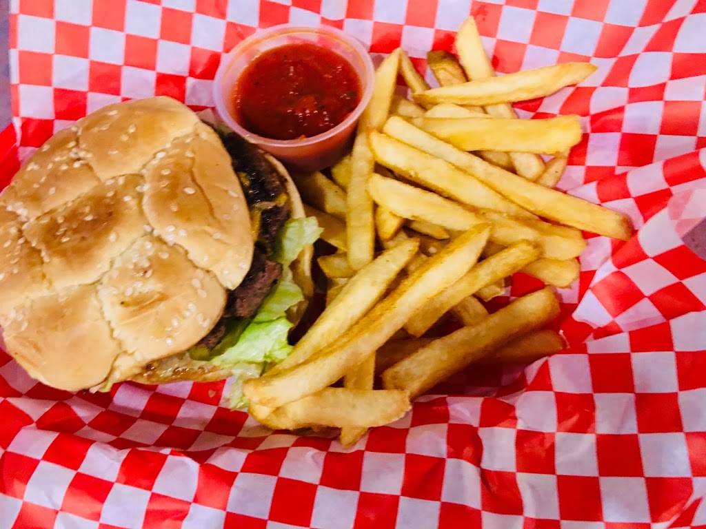 Triple Js Burger 3 | restaurant | 11319 West Ave, San Antonio, TX 78213, USA | 2105072045 OR +1 210-507-2045