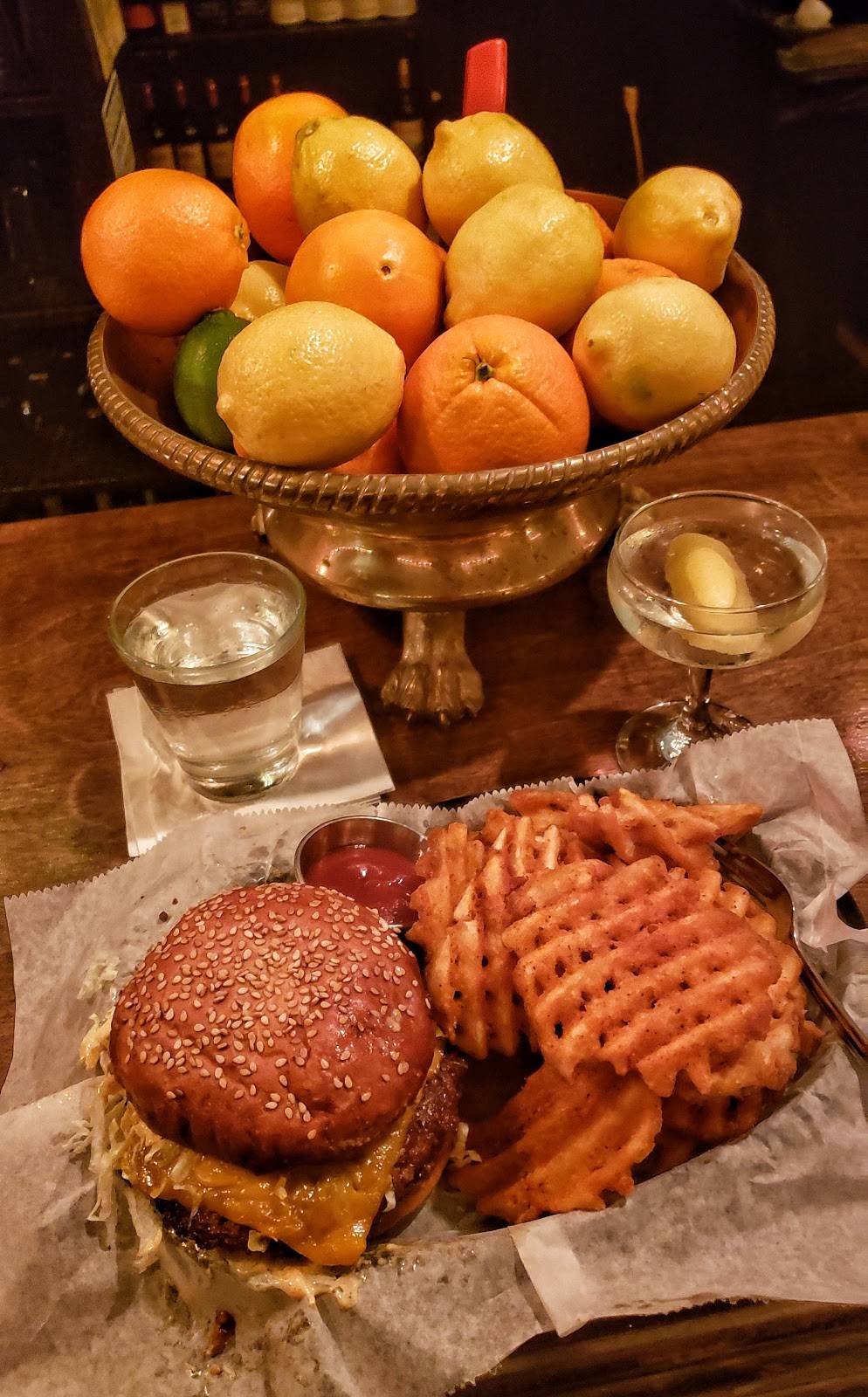 Mothers Ruin | restaurant | 1239 6th Ave N, Nashville, TN 37208, USA | 6159537317 OR +1 615-953-7317