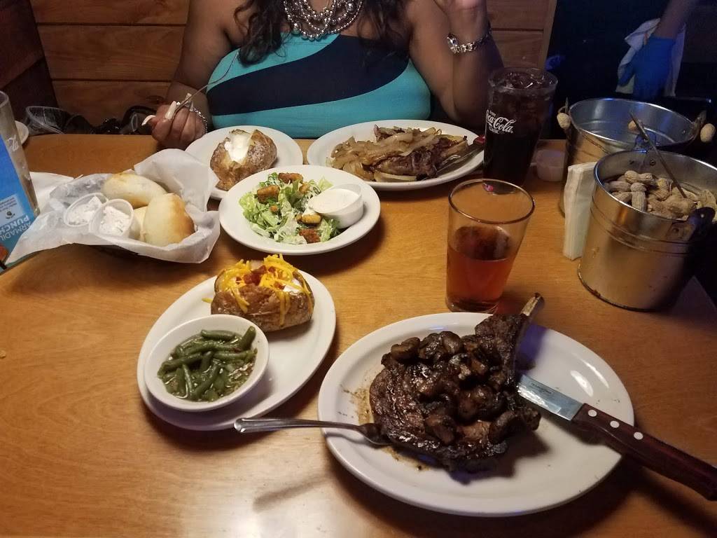 Texas Roadhouse | restaurant | 7341 Northcliff Ave, Brooklyn, OH 44144, USA | 2167390760 OR +1 216-739-0760