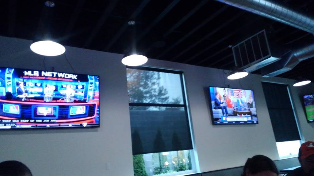 Blue Pine Grill | restaurant | 1432 SE 282nd Ave, Gresham, OR 97080, USA | 5033288483 OR +1 503-328-8483