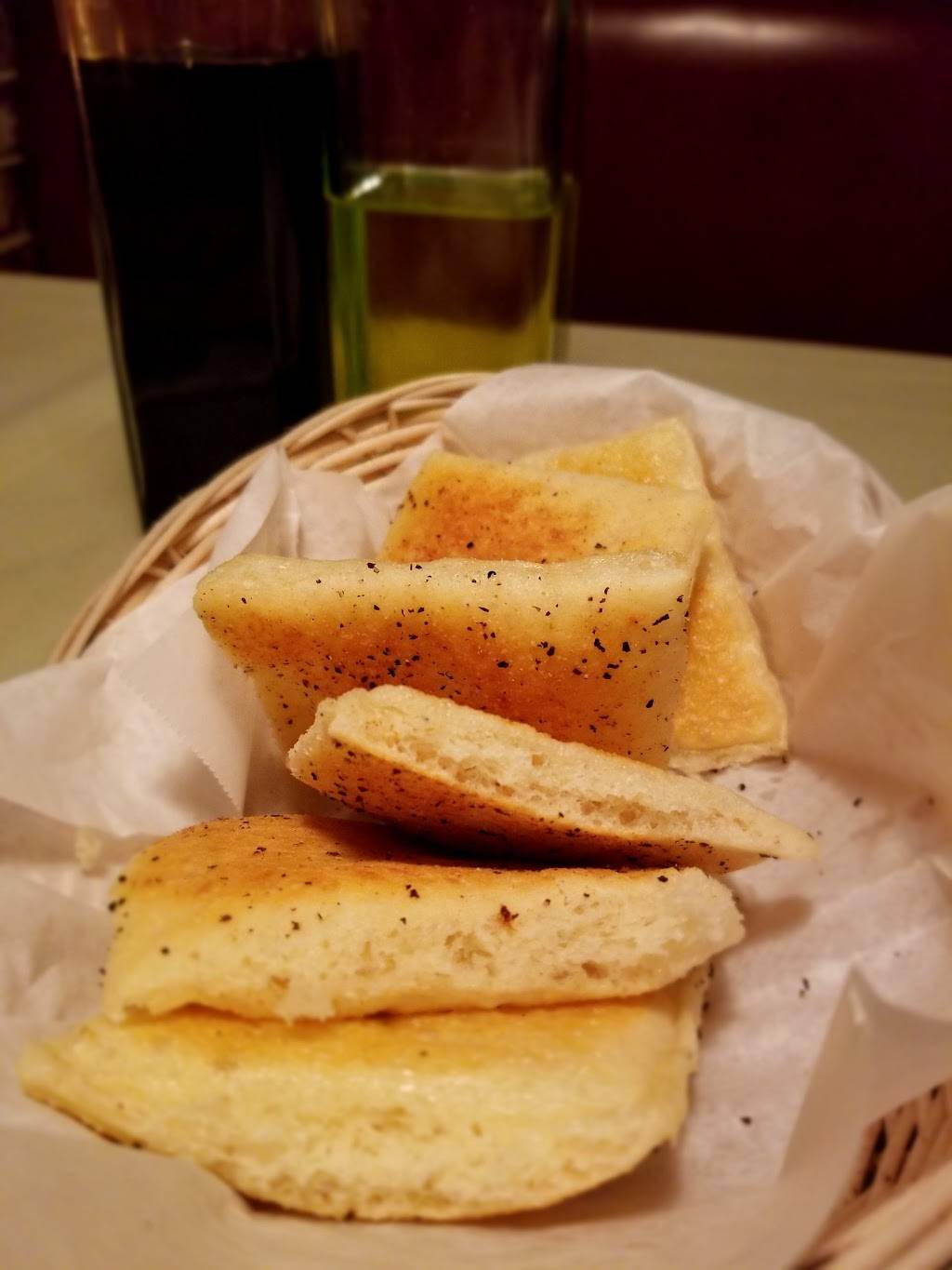 Di Pillas Italian Restaurant | restaurant | 9013 Valley Blvd, Rosemead, CA 91770, USA | 6262860275 OR +1 626-286-0275