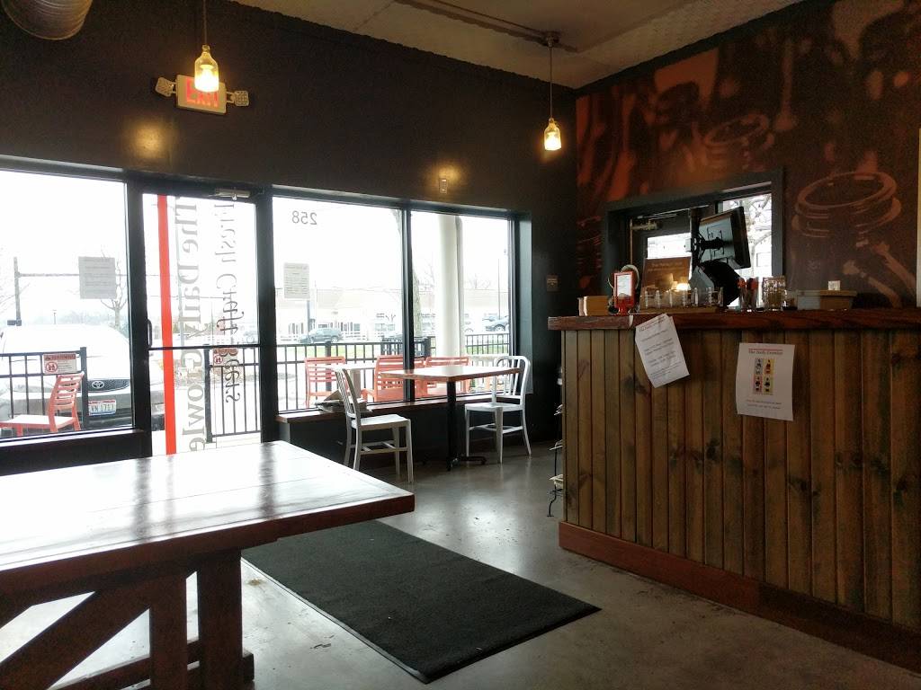 The Daily Growler - Powell | restaurant | 258 W Olentangy St, Powell, OH 43065, USA | 6149878277 OR +1 614-987-8277