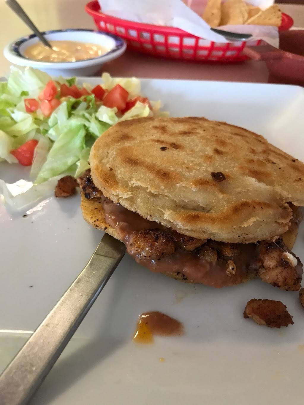 EL CHARRITO | restaurant | 10911 W Hardy Rd, Houston, TX 77076, USA | 8329941716 OR +1 832-994-1716