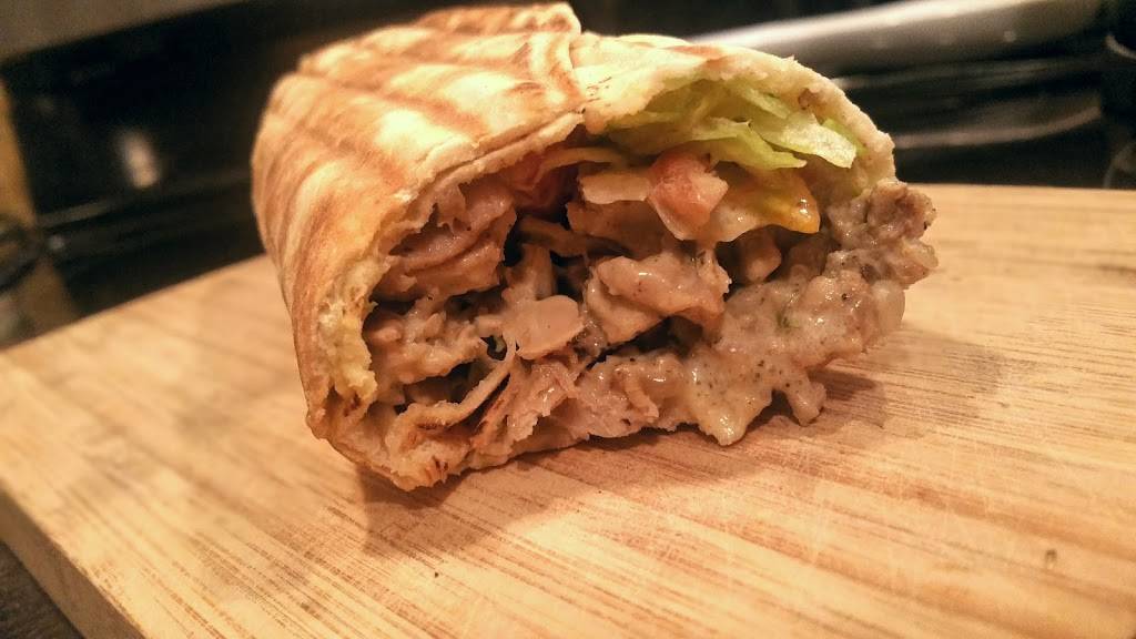 Lazeez Shawarma | restaurant | 5618 Tenth Line W e7, Mississauga, ON L5M 7L9, Canada | 9052859996 OR +1 905-285-9996