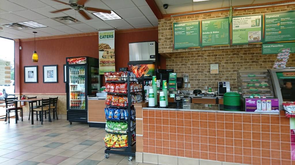 Subway | restaurant | 15906 Shady Grove Rd B, Gaithersburg, MD 20877, USA | 3015197311 OR +1 301-519-7311