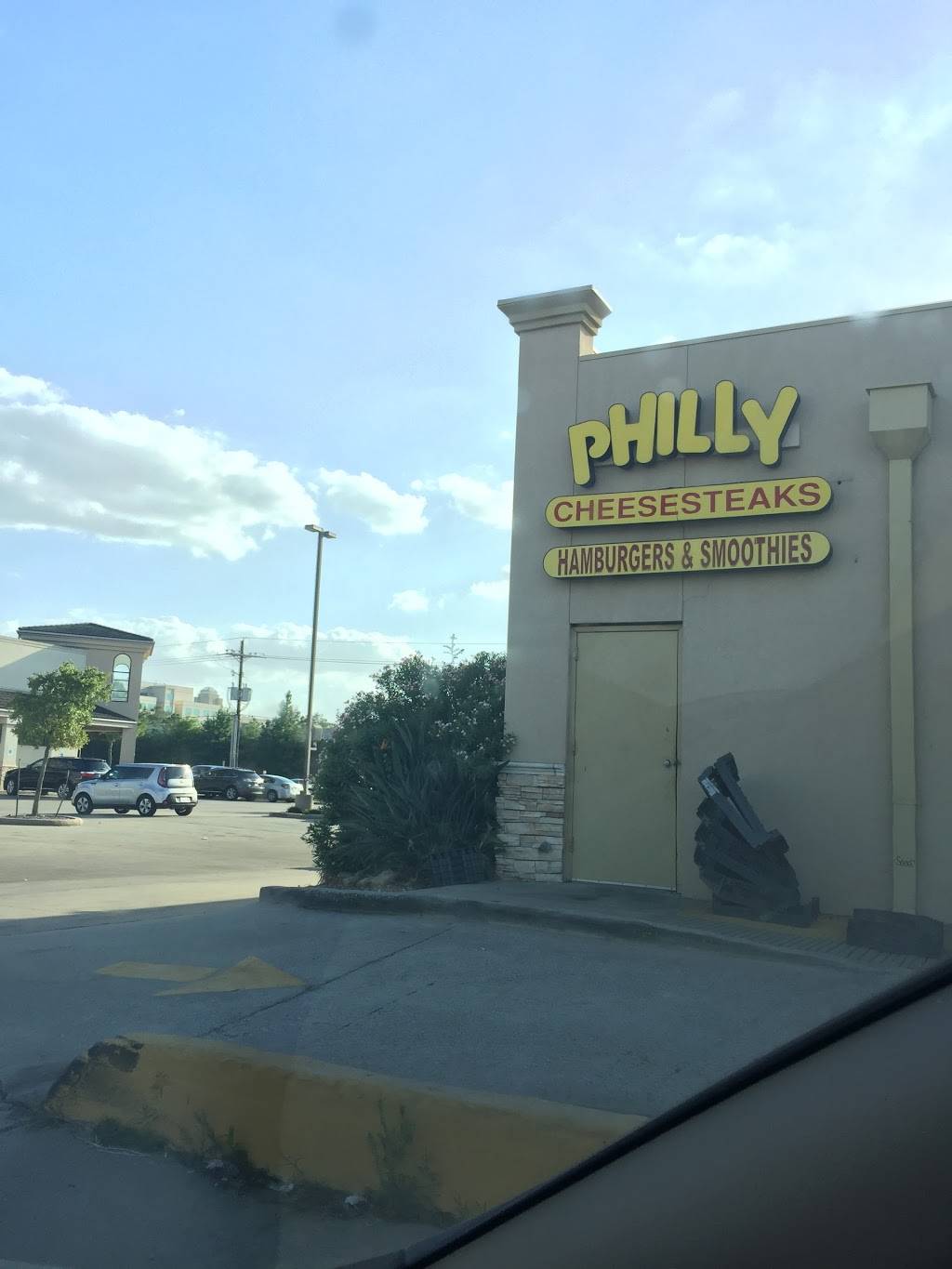 Philly Connection | restaurant | 19153 N Fwy Service Rd, Shenandoah, TX 77385, USA | 2814650311 OR +1 281-465-0311