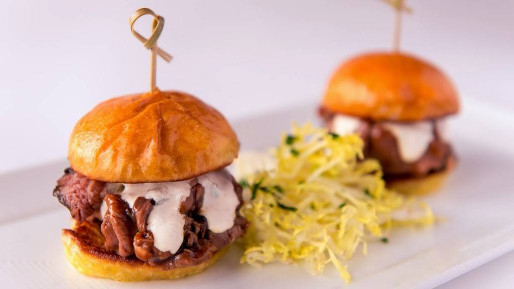 Tonys of Cincinnati | restaurant | 12110 Montgomery Rd, Cincinnati, OH 45249, USA | 5136778669 OR +1 513-677-8669