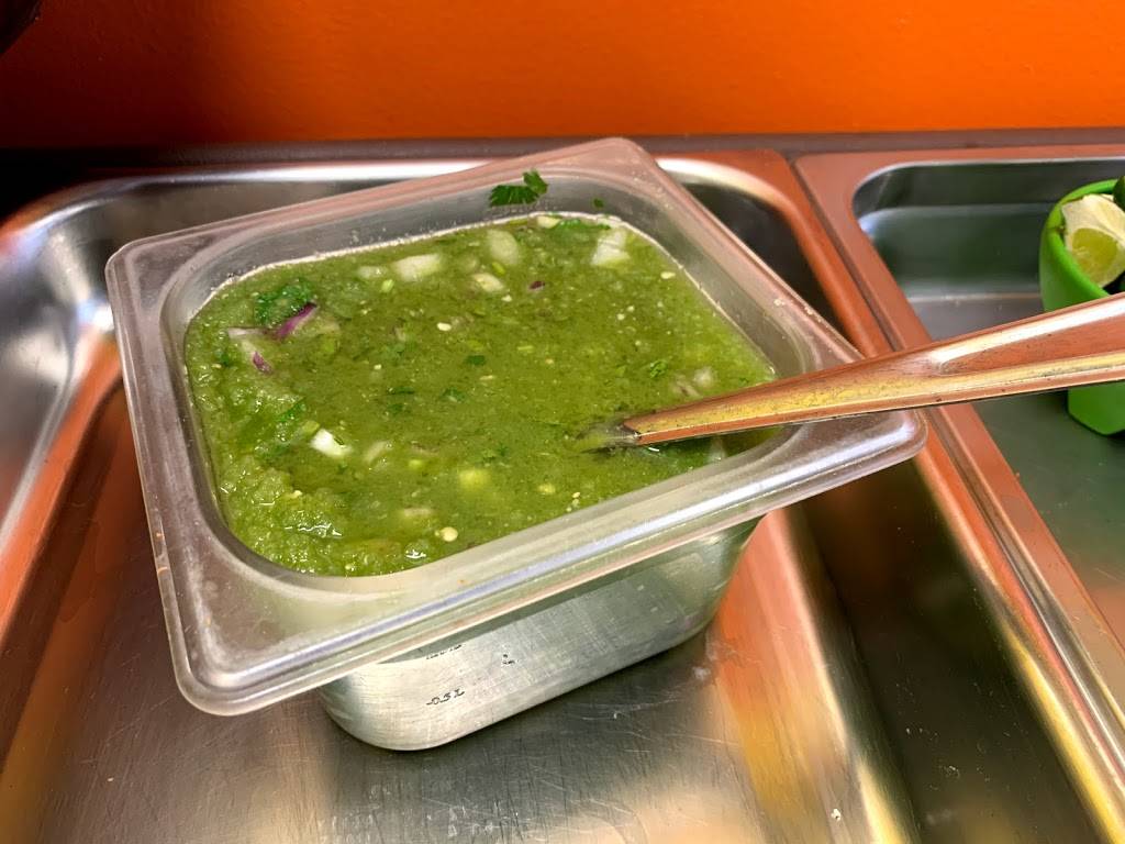 Las Chenchas | restaurant | 8103 Airline Dr Suite 16, Houston, TX 77037, USA | 8328306420 OR +1 832-830-6420