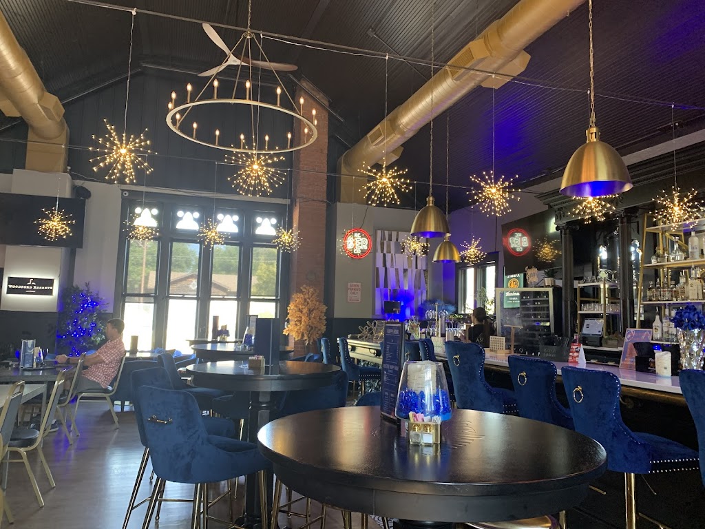 Aspens Restaurant and Lounge | restaurant | 6995 W 151st St, Overland Park, KS 66223, USA | 9134130033 OR +1 913-413-0033