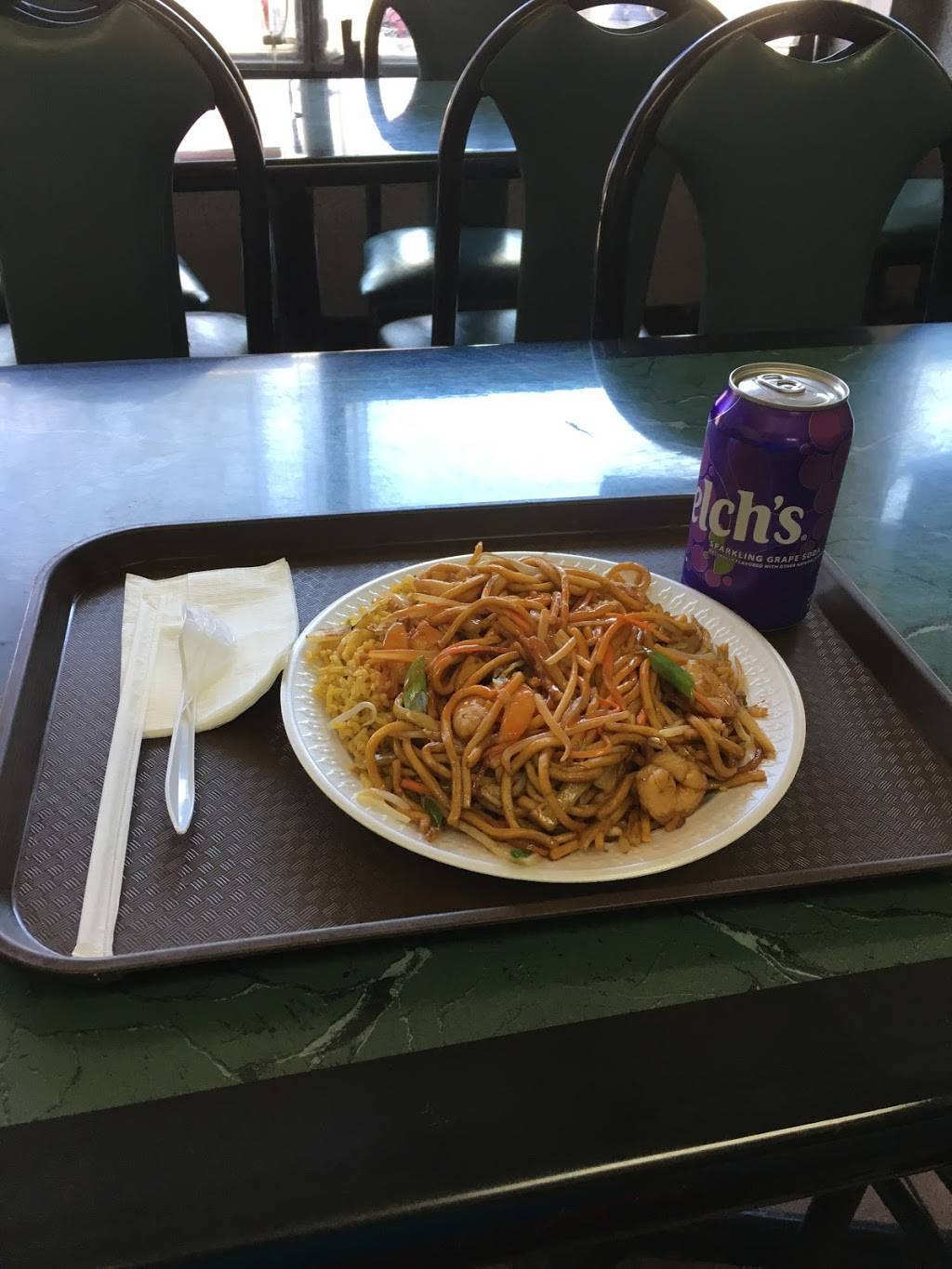 Sunny Garden | restaurant | 17007 Jamaica Ave, Jamaica, NY 11432, USA | 7185237803 OR +1 718-523-7803