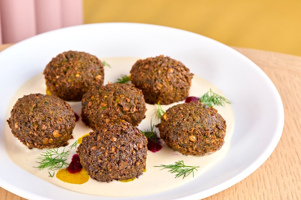 Saffys on Fountain | restaurant | 4845 Fountain Ave, Los Angeles, CA 90029, USA | 4246994845 OR +1 424-699-4845