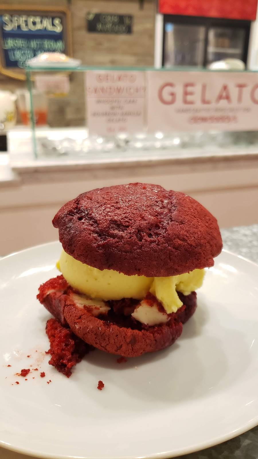 Clawdaddys | restaurant | 128 N Broadway, Lexington, KY 40507, USA | 8592582529 OR +1 859-258-2529