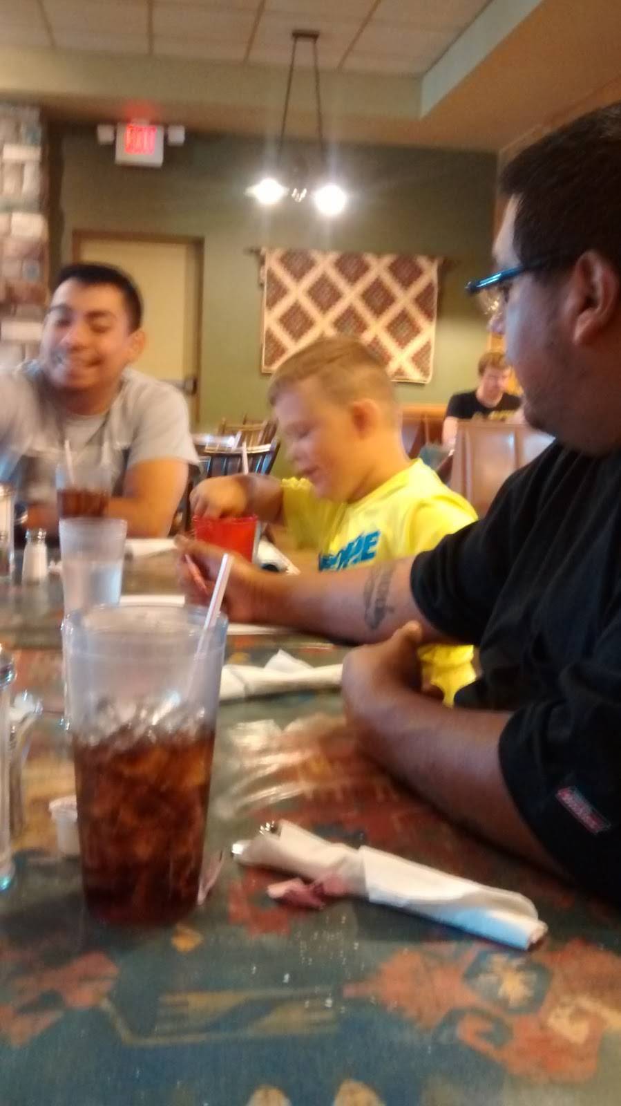 Richards Ranch House | restaurant | 400 W North St, Kendallville, IN 46755, USA | 2603474069 OR +1 260-347-4069