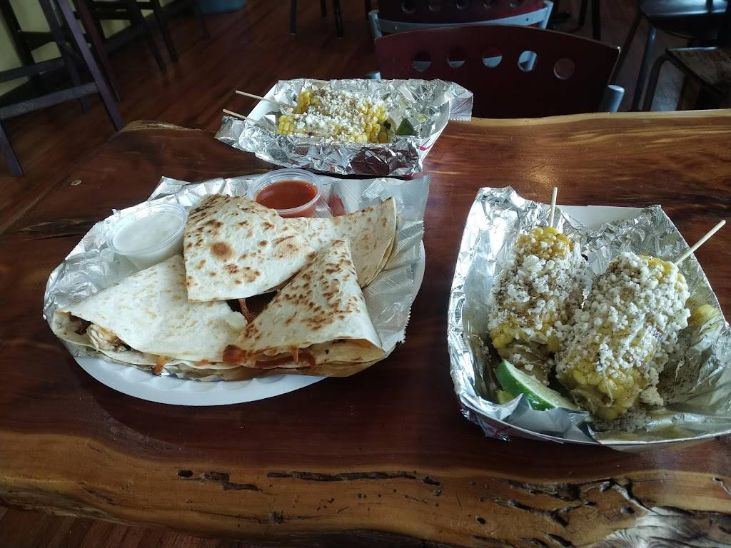 Izzys Island Tacos And Ice Cream | restaurant | 3600 S Atlantic Ave, New Smyrna Beach, FL 32169, USA | 3864104429 OR +1 386-410-4429