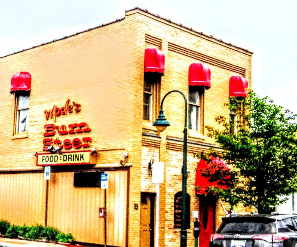 Modes Bum Steer | restaurant | 125 E State St, Traverse City, MI 49684, USA | 2319479832 OR +1 231-947-9832