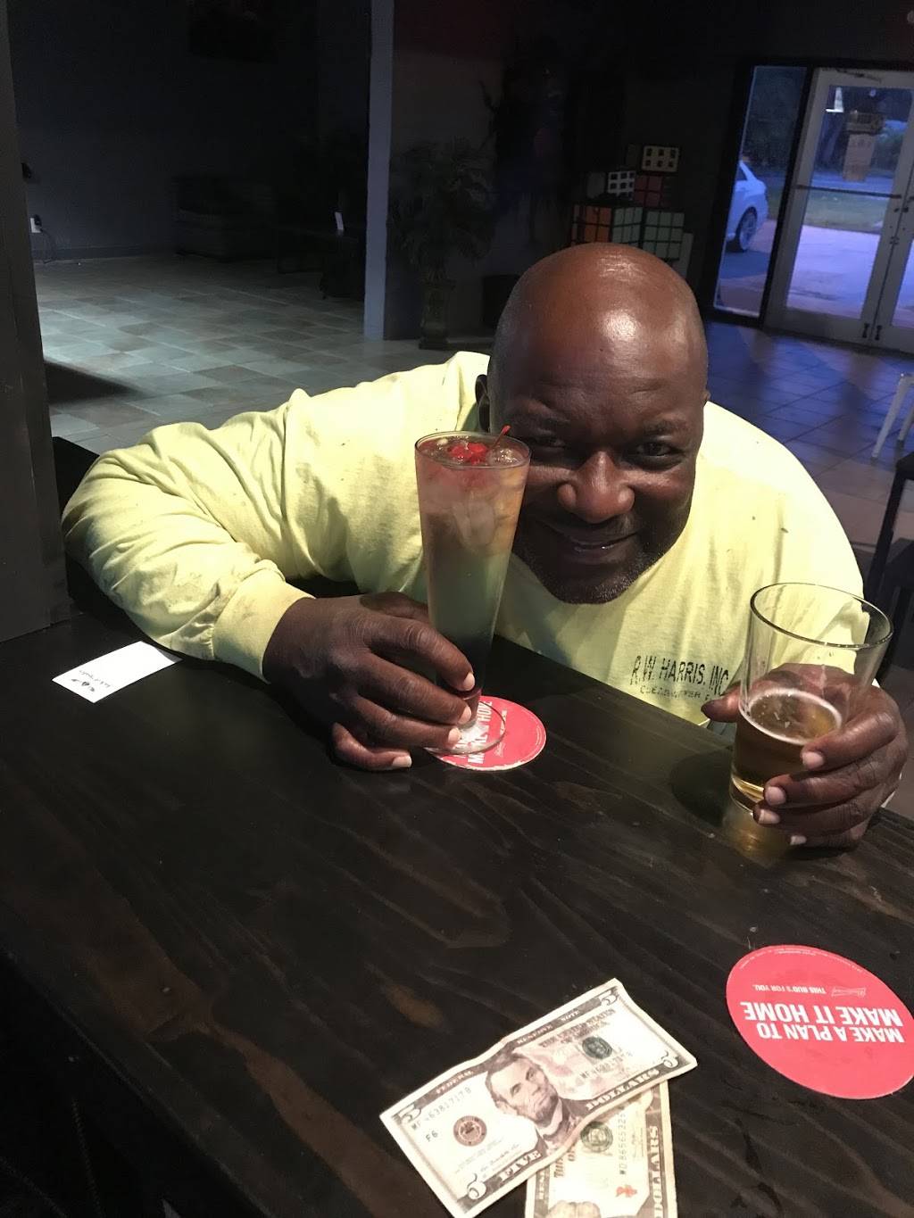 Jack of Spades Lounge | restaurant | 6778 46th Ave N, St. Petersburg, FL 33709, USA | 7279548226 OR +1 727-954-8226