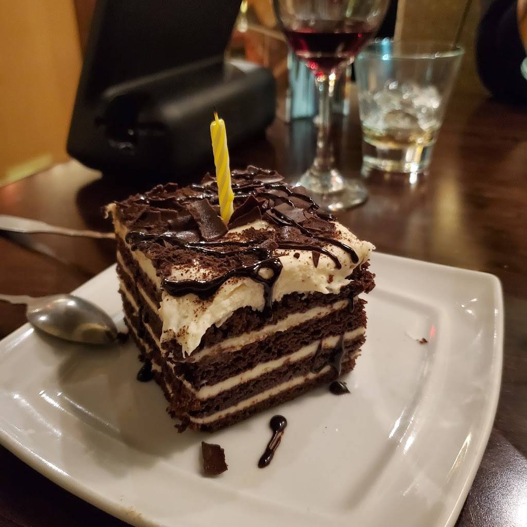 Olive Garden Italian Restaurant | meal takeaway | 1301 W Renaissance Pkwy, Rialto, CA 92376, USA | 9093502015 OR +1 909-350-2015