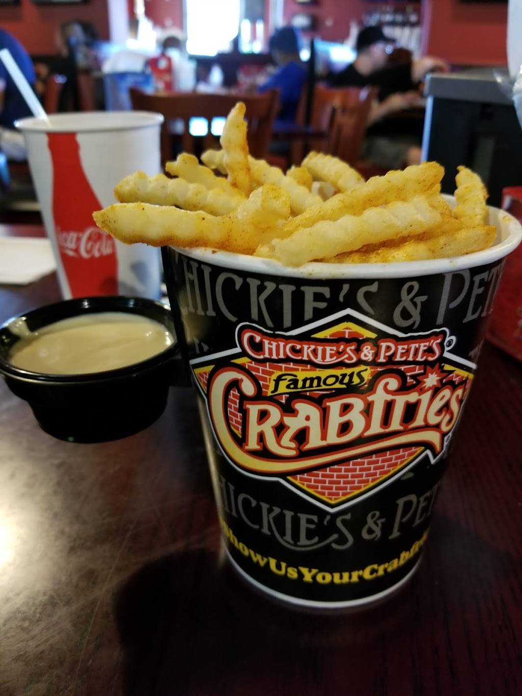 Chickies & Petes | restaurant | 1 Cedar Point Blvd, Sandusky, OH 44870, USA | 4196260830 OR +1 419-626-0830