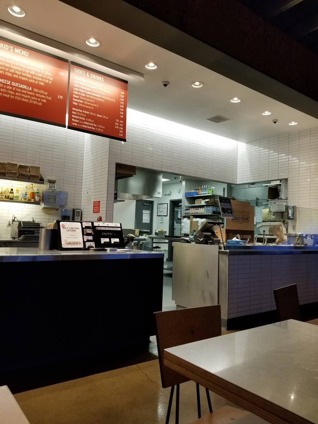 Chipotle Mexican Grill | restaurant | 4512 N Sterling Ave I74, Peoria, IL 61615, USA | 3096818725 OR +1 309-681-8725