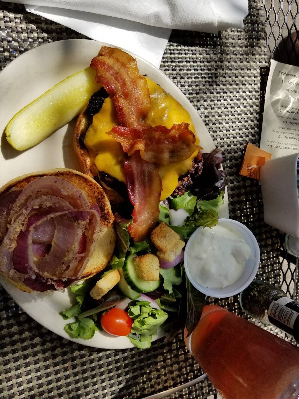 Rock House Eatery | restaurant | 1201 Gunter Ave, Guntersville, AL 35976, USA | 2565054699 OR +1 256-505-4699