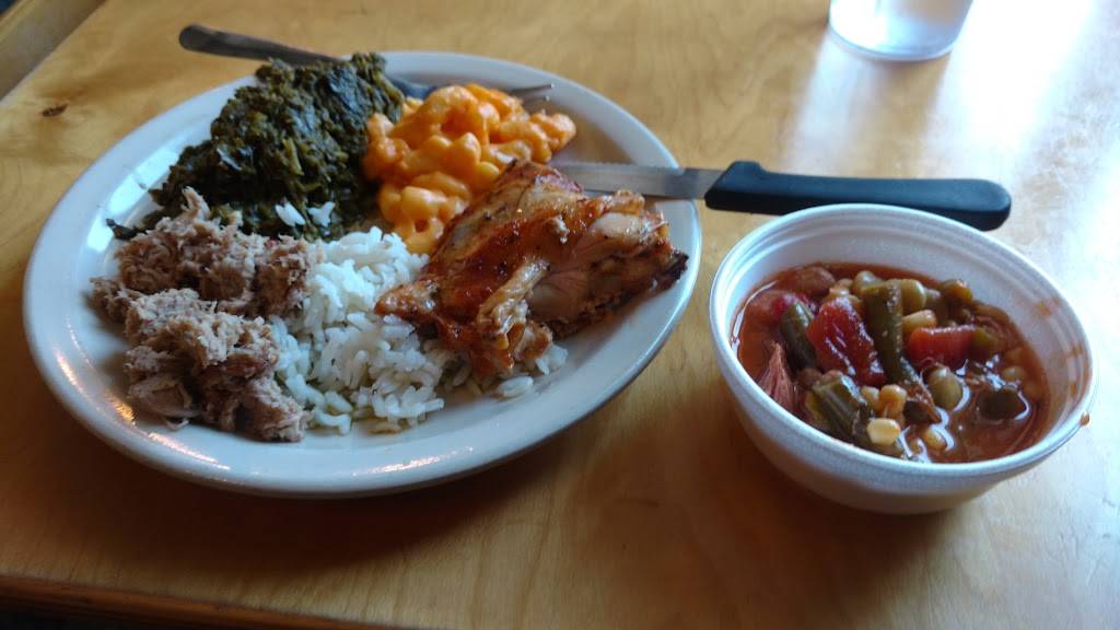 Carolina BBQ | restaurant | 1602 S College Rd, Wilmington, NC 28403, USA | 9107993464 OR +1 910-799-3464