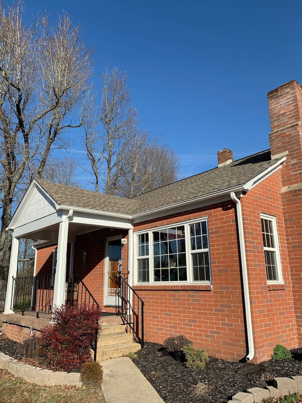 Dam Brewhaus | restaurant | 1894 US-641, Benton, KY 42025, USA | 2702529302 OR +1 270-252-9302