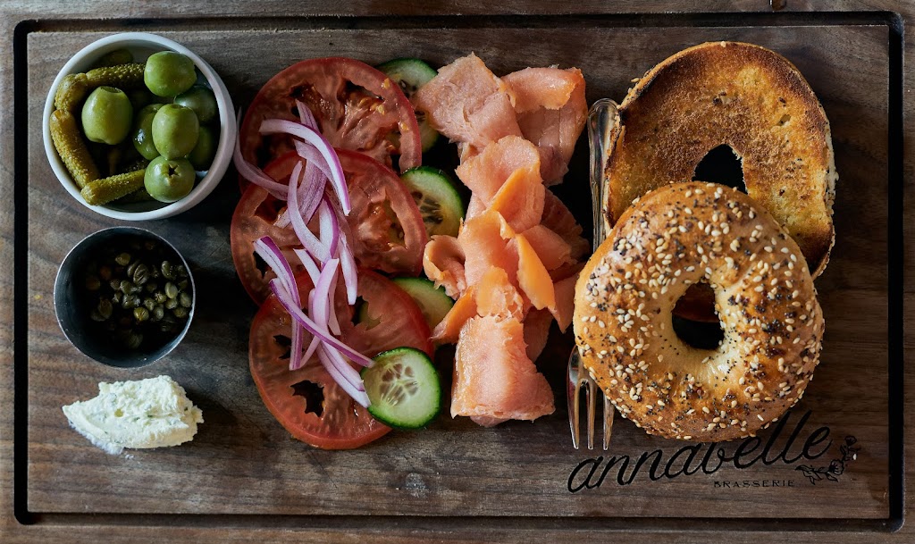 Annabelle Brasserie | restaurant | 811 Buffalo Pk Dr #100, Houston, TX 77019, USA | 7138448111 OR +1 713-844-8111