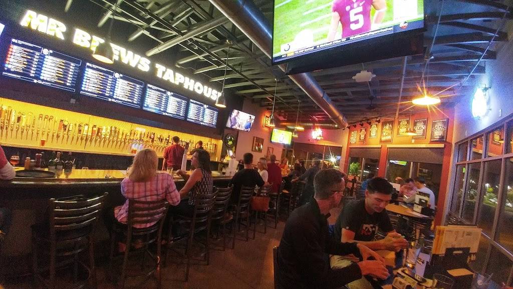 Mr. Brews Taphouse | restaurant | 5271 High Crossing Blvd, Madison, WI 53718, USA | 6084225424 OR +1 608-422-5424