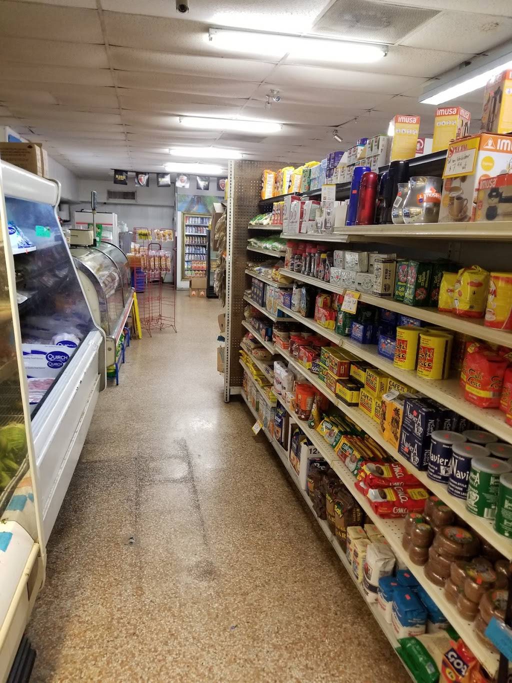 The Latin Spot | cafe | 19017 N, US-41, Lutz, FL 33549, USA | 8135276969 OR +1 813-527-6969