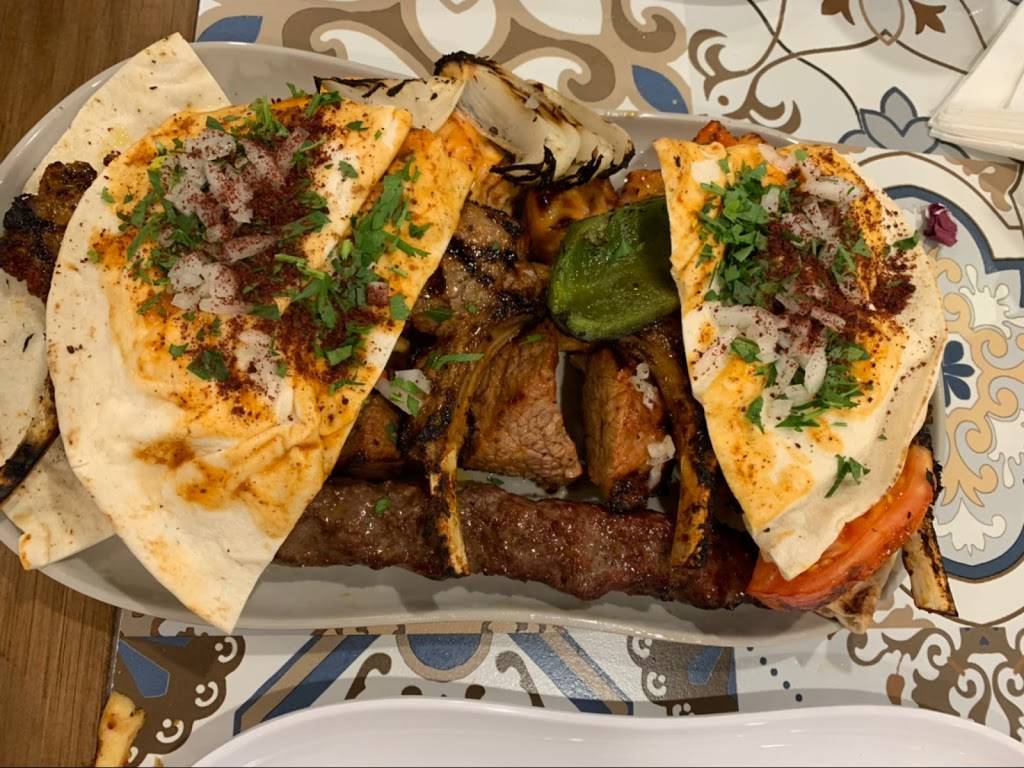 7 Gates Restaurant | restaurant | 10050 55th St, Countryside, IL 60525, USA | 7085826800 OR +1 708-582-6800