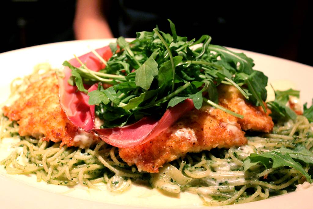 The Cheesecake Factory | restaurant | 4999 Old Orchard Shopping Center, Skokie, IL 60077, USA | 8473298077 OR +1 847-329-8077