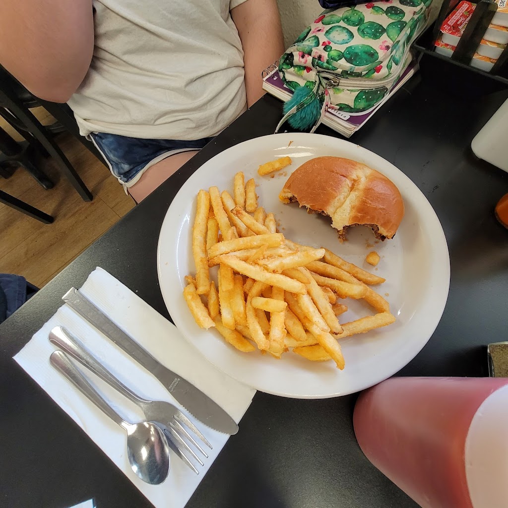 Eds Fastbreak Grill | restaurant | 740 US-20, Hines, OR 97738, USA | 5415737030 OR +1 541-573-7030