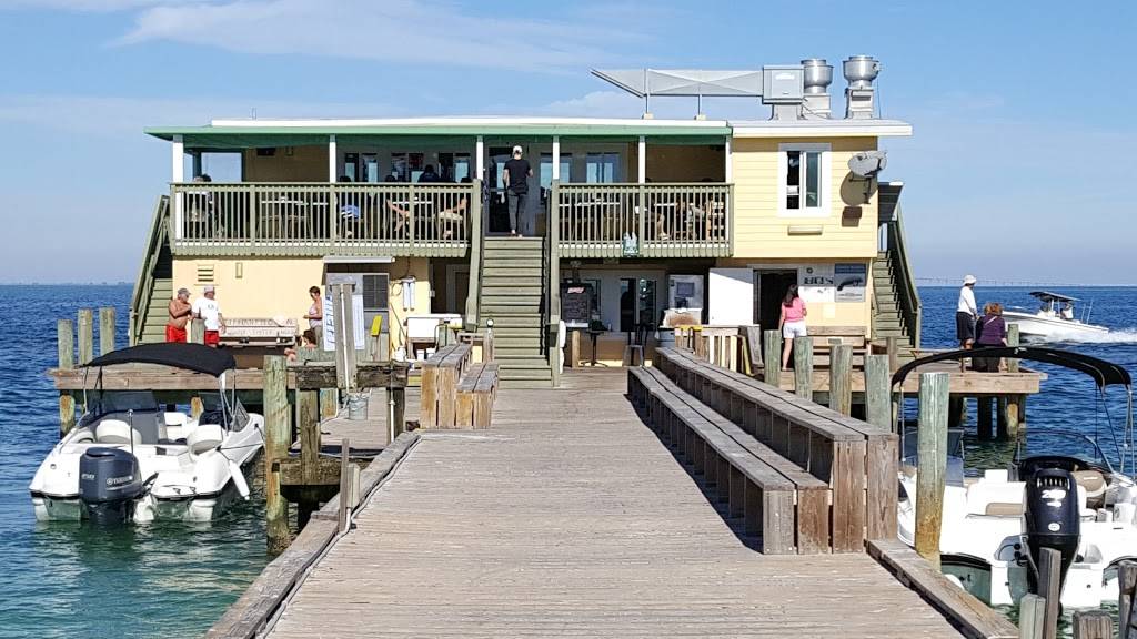Rod and Reel Pier | restaurant | 875 N Shore Dr, Anna Maria, FL 34216, USA | 9417781885 OR +1 941-778-1885