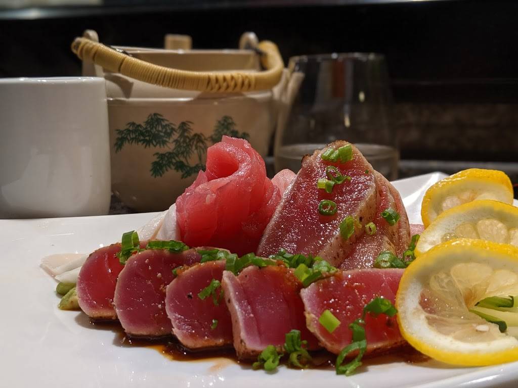 The Original Momiji Sushi Restaurant | restaurant | 4590 Silverton Rd NE, Salem, OR 97305, USA | 5033638613 OR +1 503-363-8613