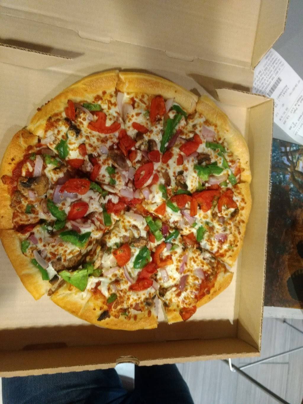 Pizza Hut | meal delivery | 1086 Yonge St, Toronto, ON M4W 2L4, Canada | 4169291818 OR +1 416-929-1818