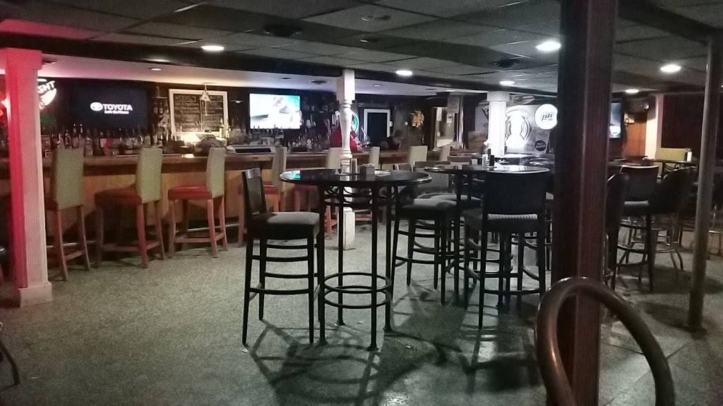 Blairs | restaurant | 726 Londontown Rd, Edgewater, MD 21037, USA | 4109569799 OR +1 410-956-9799