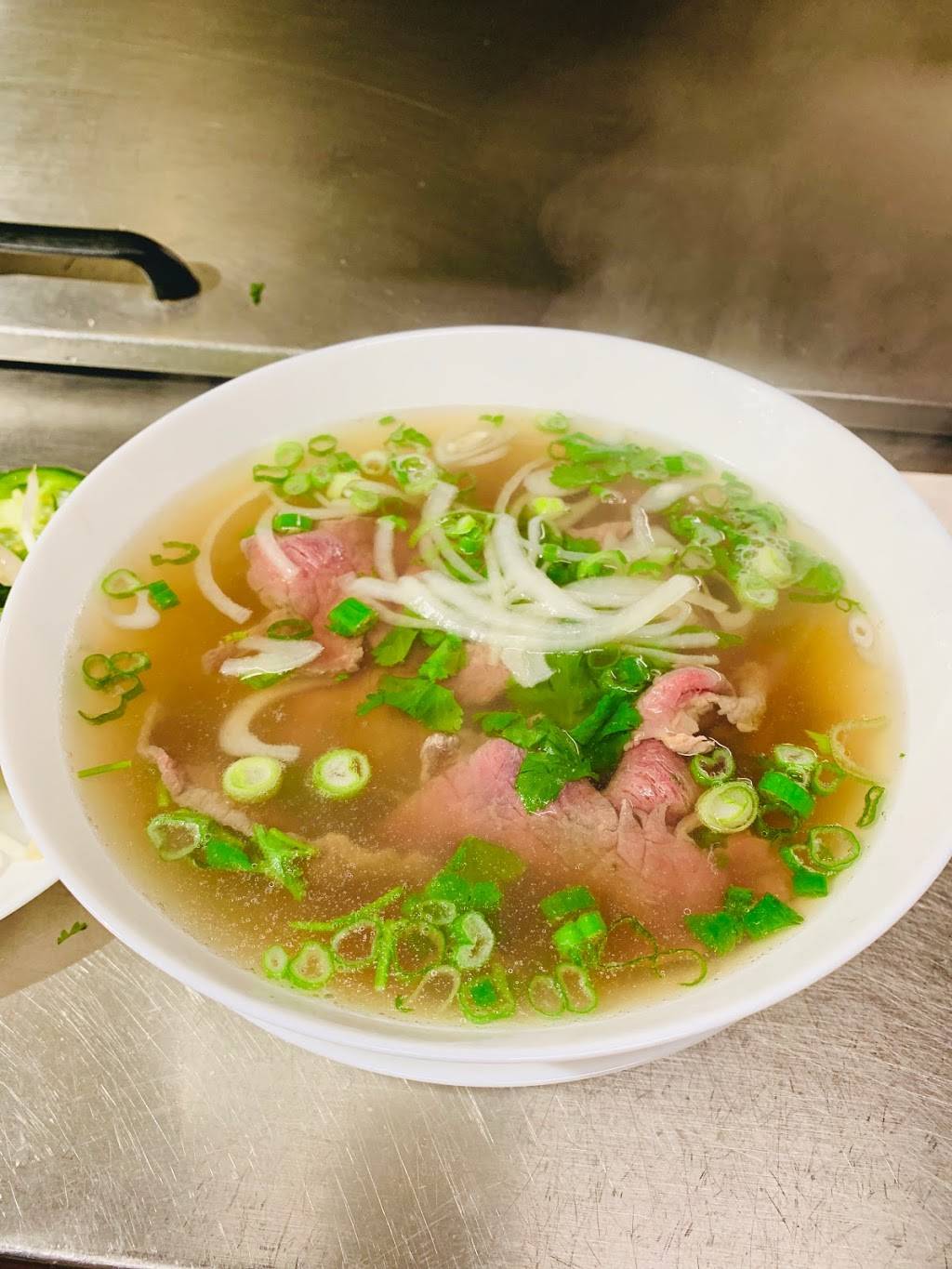 V House Noodle | restaurant | 12752 Aurora Ave N, Seattle, WA 98133, USA | 2064534548 OR +1 206-453-4548