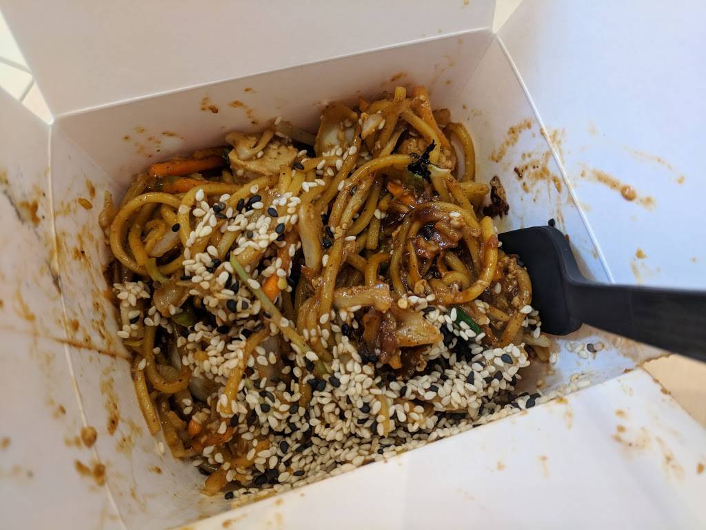 Wok to Walk | restaurant | 695 Broad St, block 52, Newark, NJ 07102, USA | 9736222681 OR +1 973-622-2681