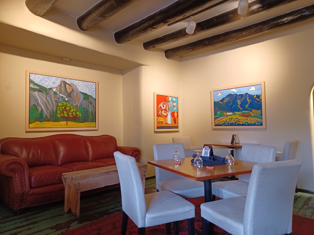 Donabe Asian Kitchen | restaurant | 133 Paseo Del Pueblo Norte, Taos, NM 87571, USA | 5757519700 OR +1 575-751-9700