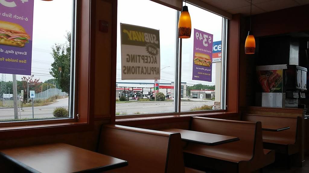 Subway | restaurant | 85 Western Ave, South Portland, ME 04106, USA | 2077616965 OR +1 207-761-6965