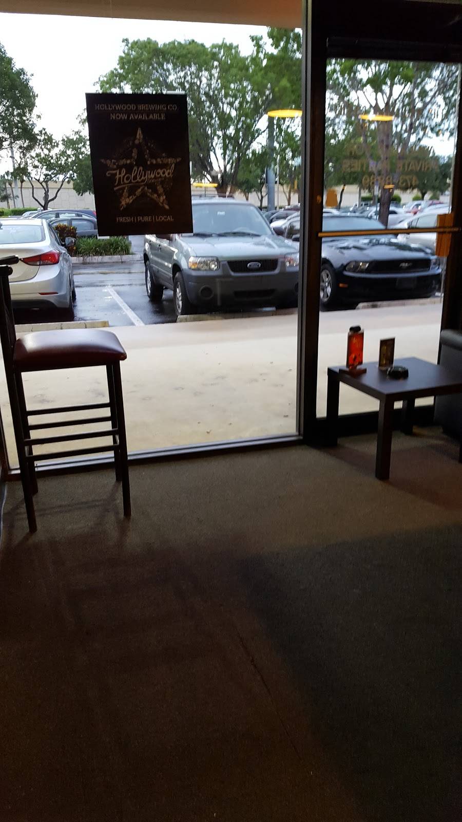 Arabica Cafe | night club | 9054 W State Rd 84, Davie, FL 33324, USA | 9549002067 OR +1 954-900-2067